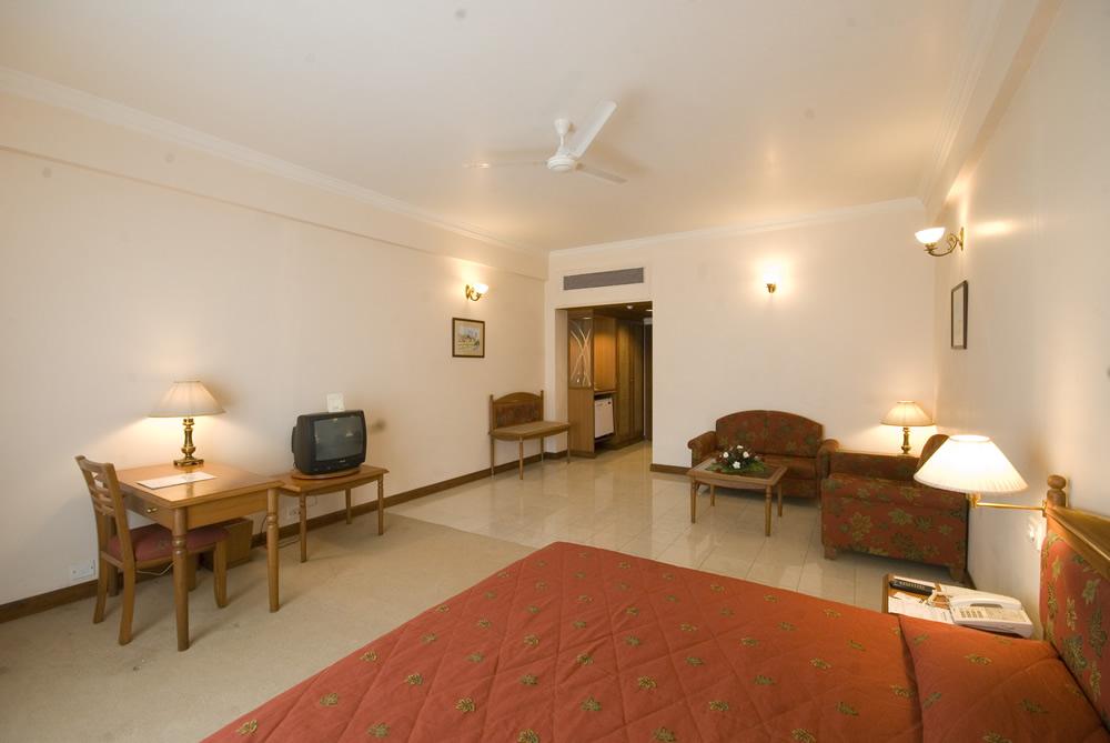 room 4 z1 ez4 - Online Reservations Towers Jamnagar