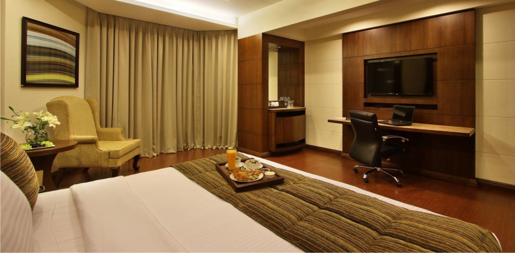 deluxe rooms booking online vadodara