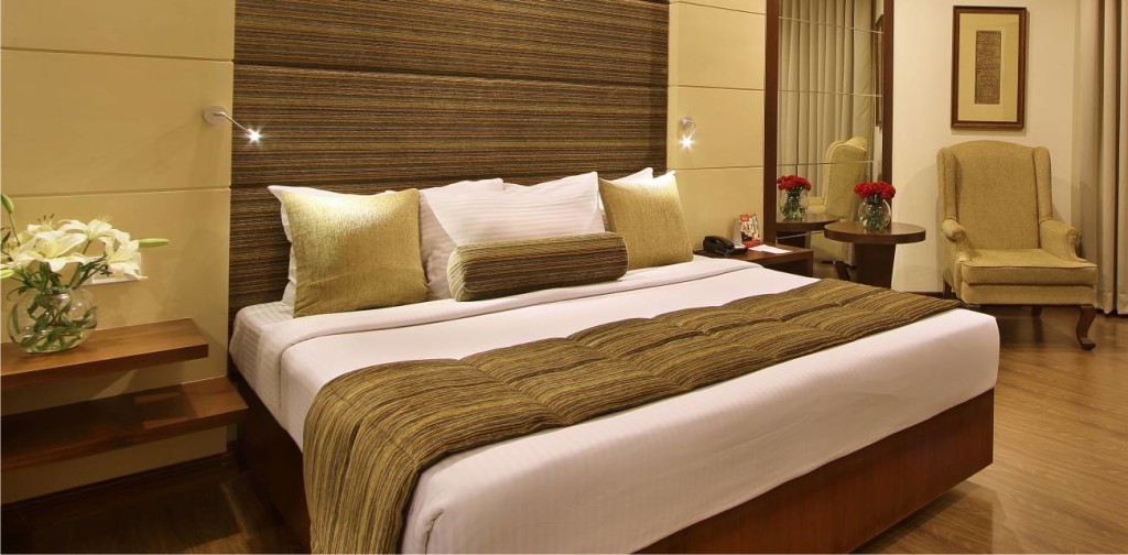 studio suite rooms online baroda